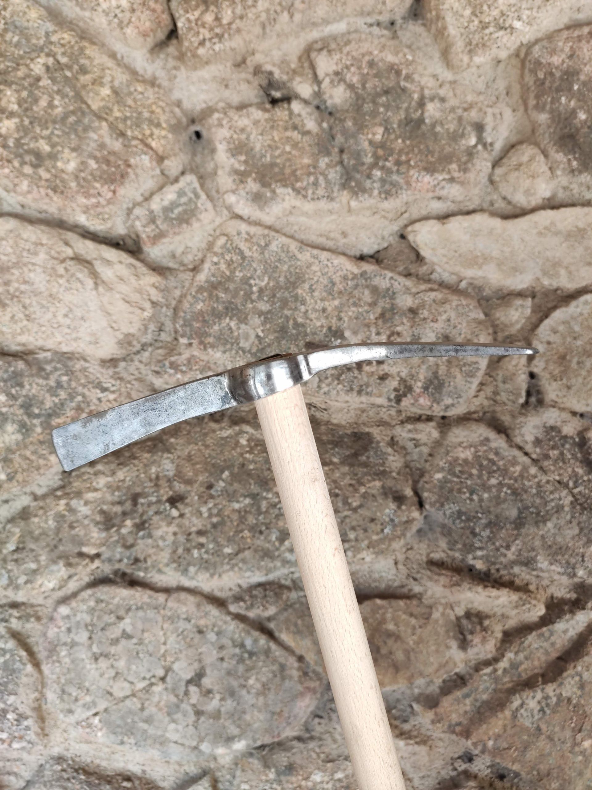 Herramienta carpetana